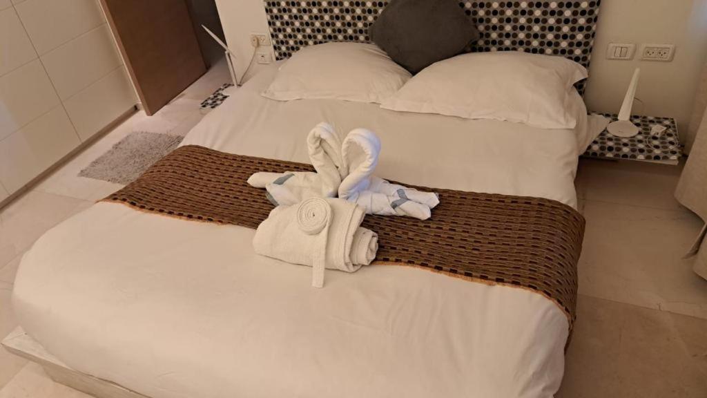 Raphael Apartments Herzliya Экстерьер фото