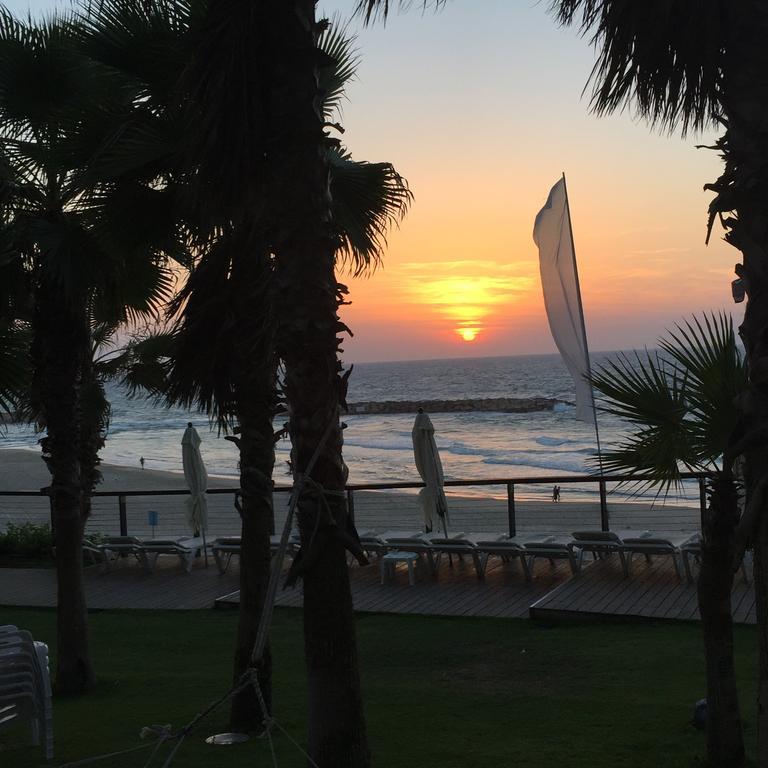 Raphael Apartments Herzliya Экстерьер фото