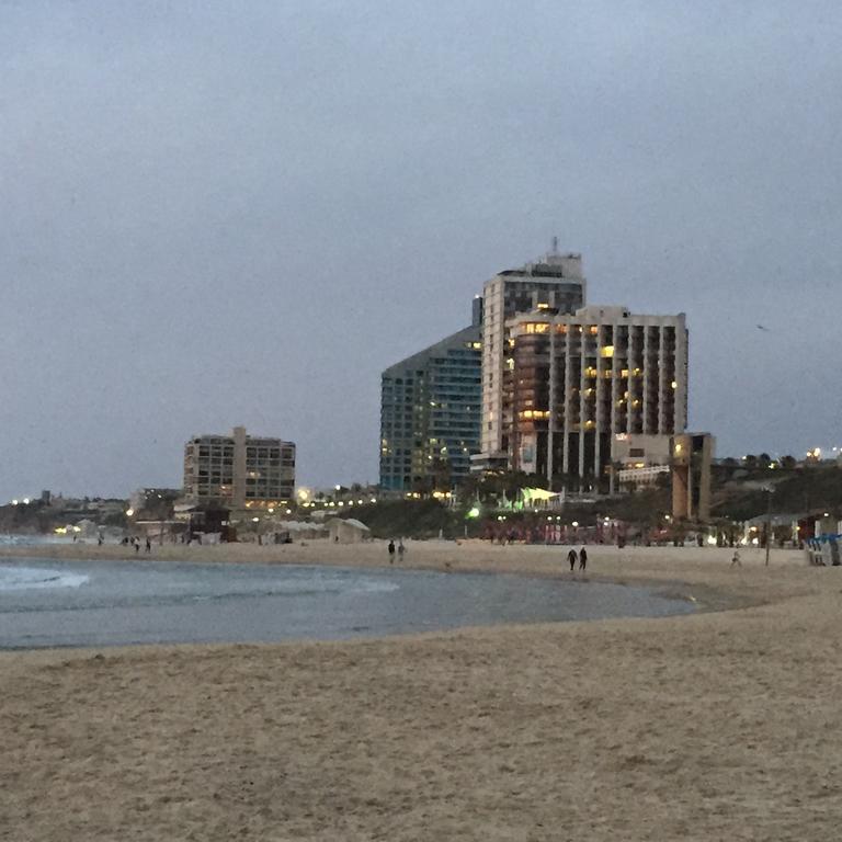 Raphael Apartments Herzliya Экстерьер фото