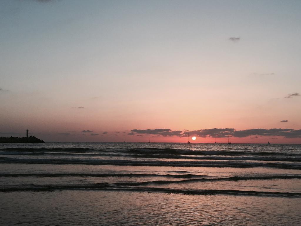 Raphael Apartments Herzliya Экстерьер фото