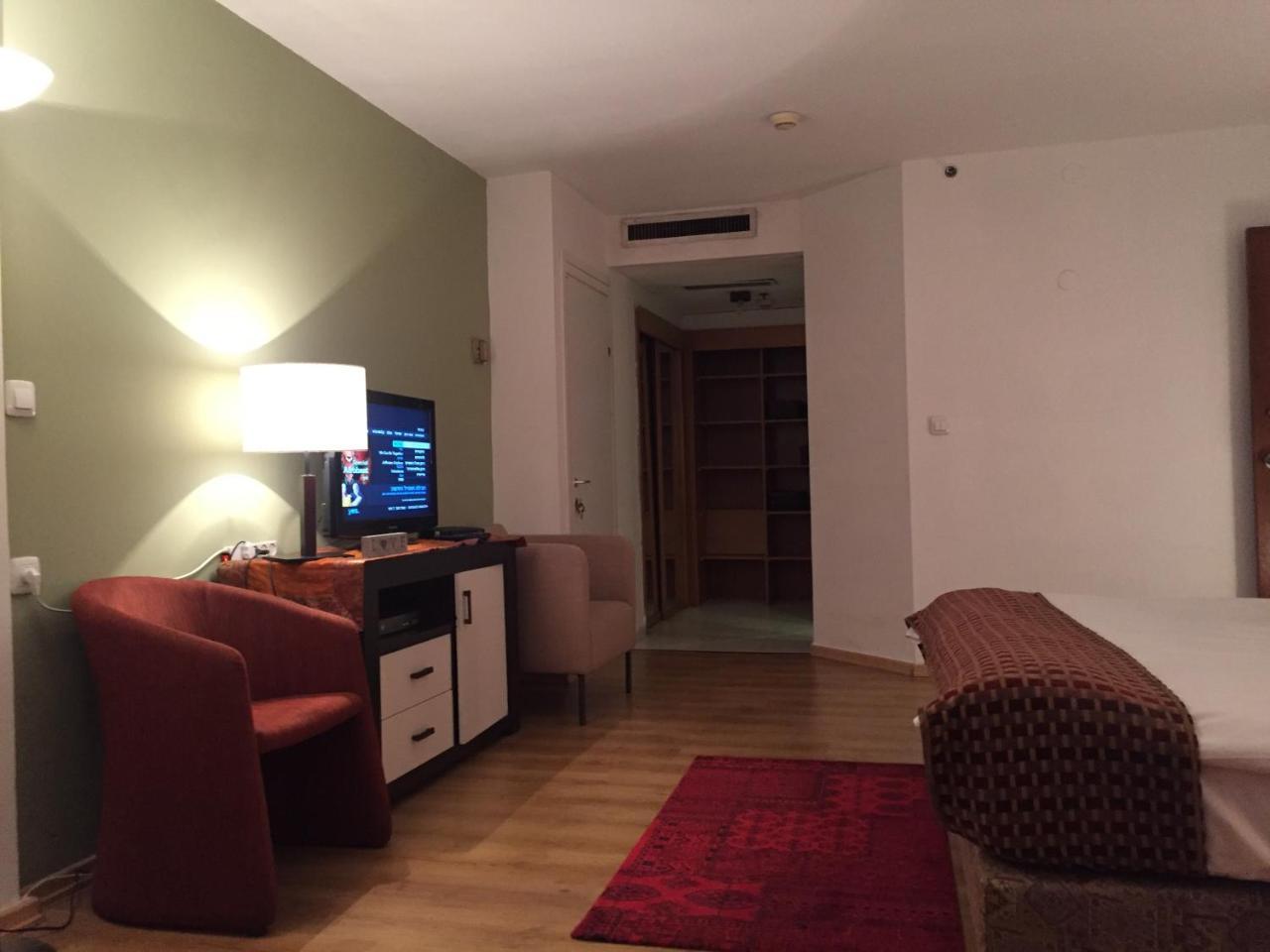 Raphael Apartments Herzliya Экстерьер фото