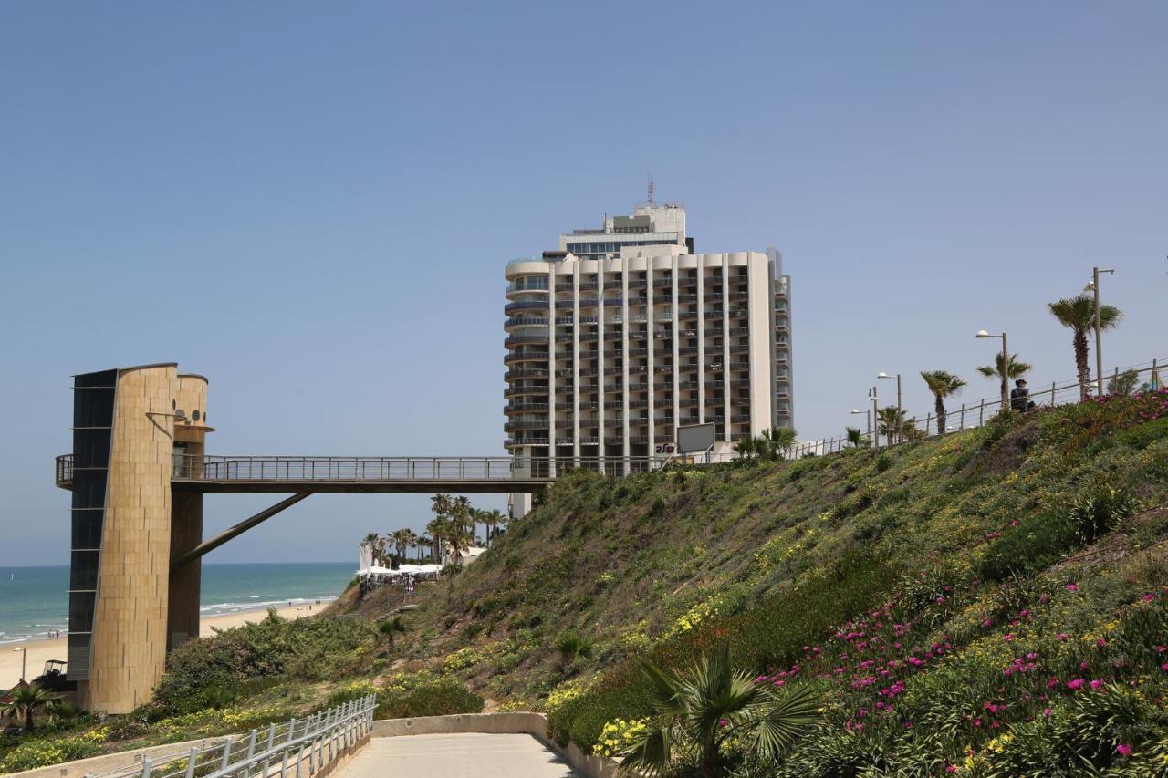 Raphael Apartments Herzliya Экстерьер фото